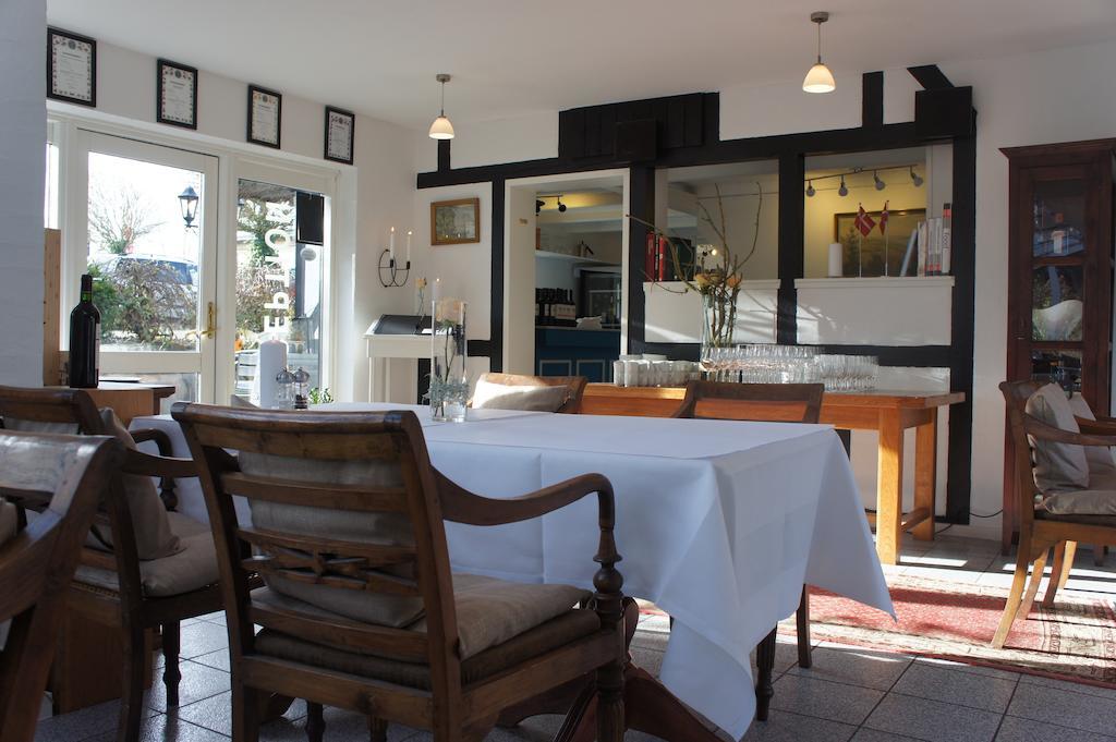 Lyng Dal Hotel og Restaurant Ry Bagian luar foto